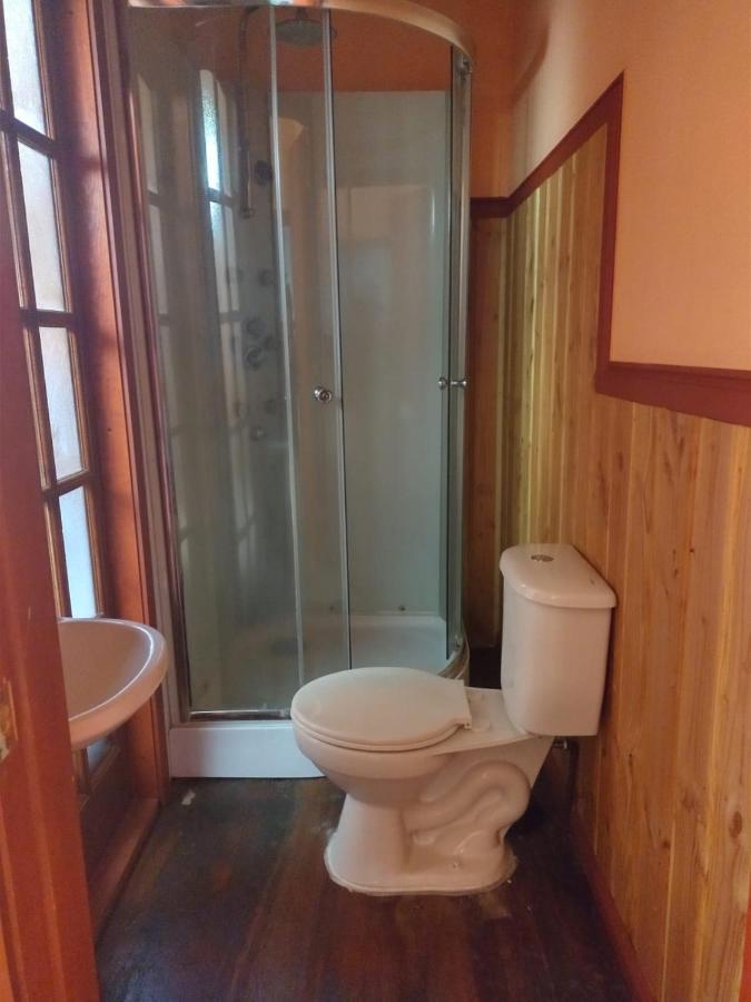 Hostal Casa Florencia 푸에르토바라스 외부 사진