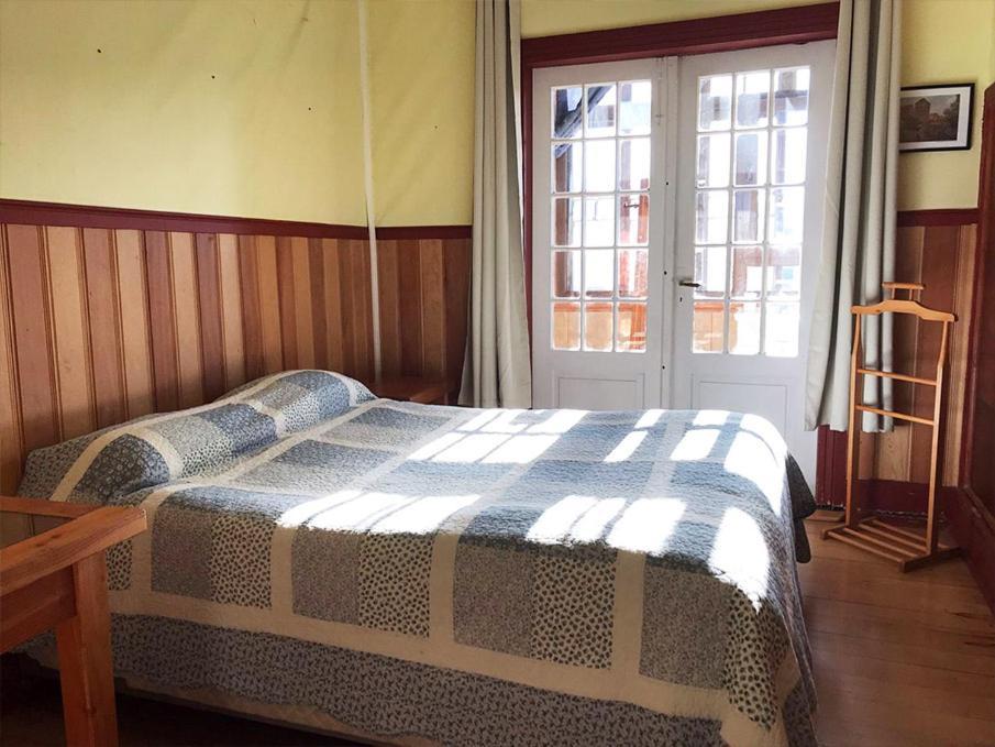 Hostal Casa Florencia 푸에르토바라스 외부 사진